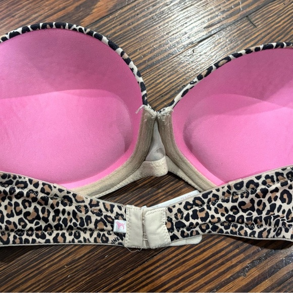 Victoria’s Secret Pink Leopard Cheetah Print Logo Strapless Push Up Bra Sz 34C - Picture 3 of 5